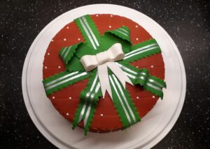 Cadeau rouge et ruban vert