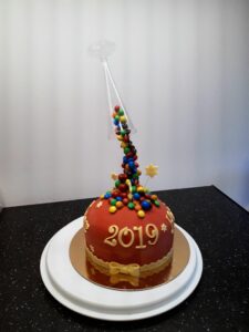 Gravity cake 4